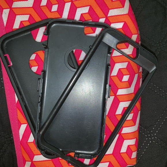 iPhone 6 phone case, barely used, Heavy Protection - Picture 1 of 3